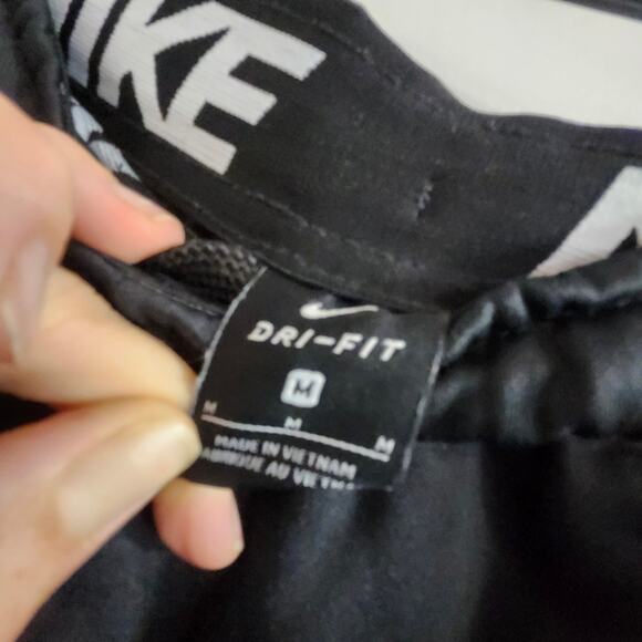 Nike Men's Black Athletic Pants - Picture 2 of 12